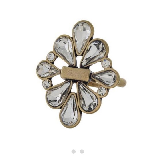 Emblem ring - Picture 2 of 2